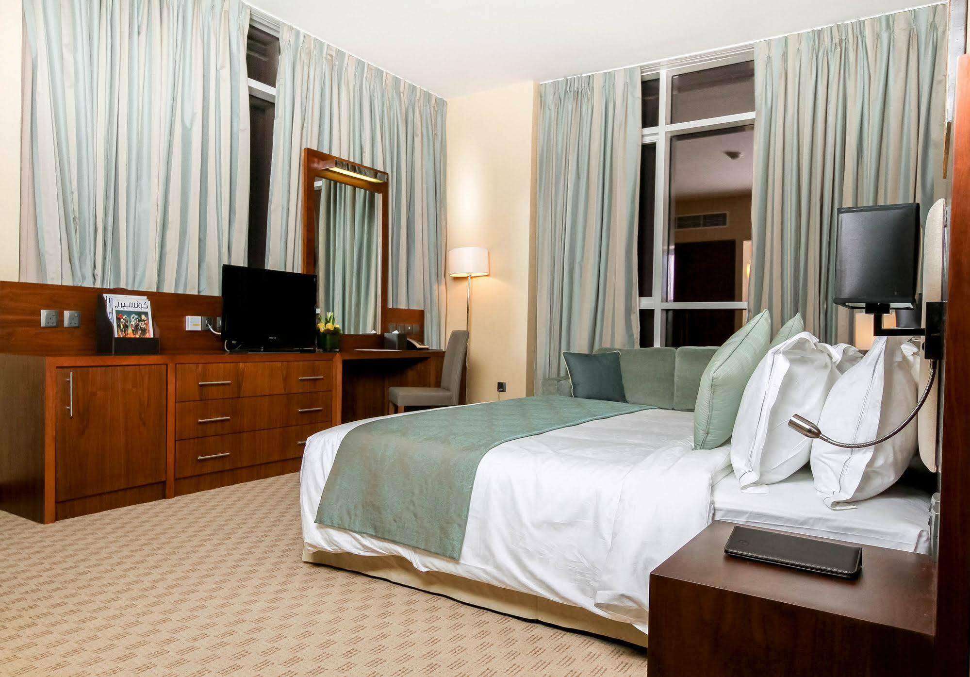 Danat Capital Hotel Абу-Даби Экстерьер фото